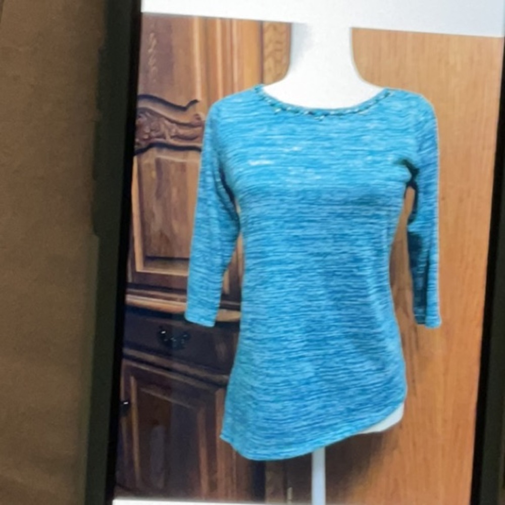 Ruby Rd. Asymmetrical hem tunic style PS top - Picture 3 of 8
